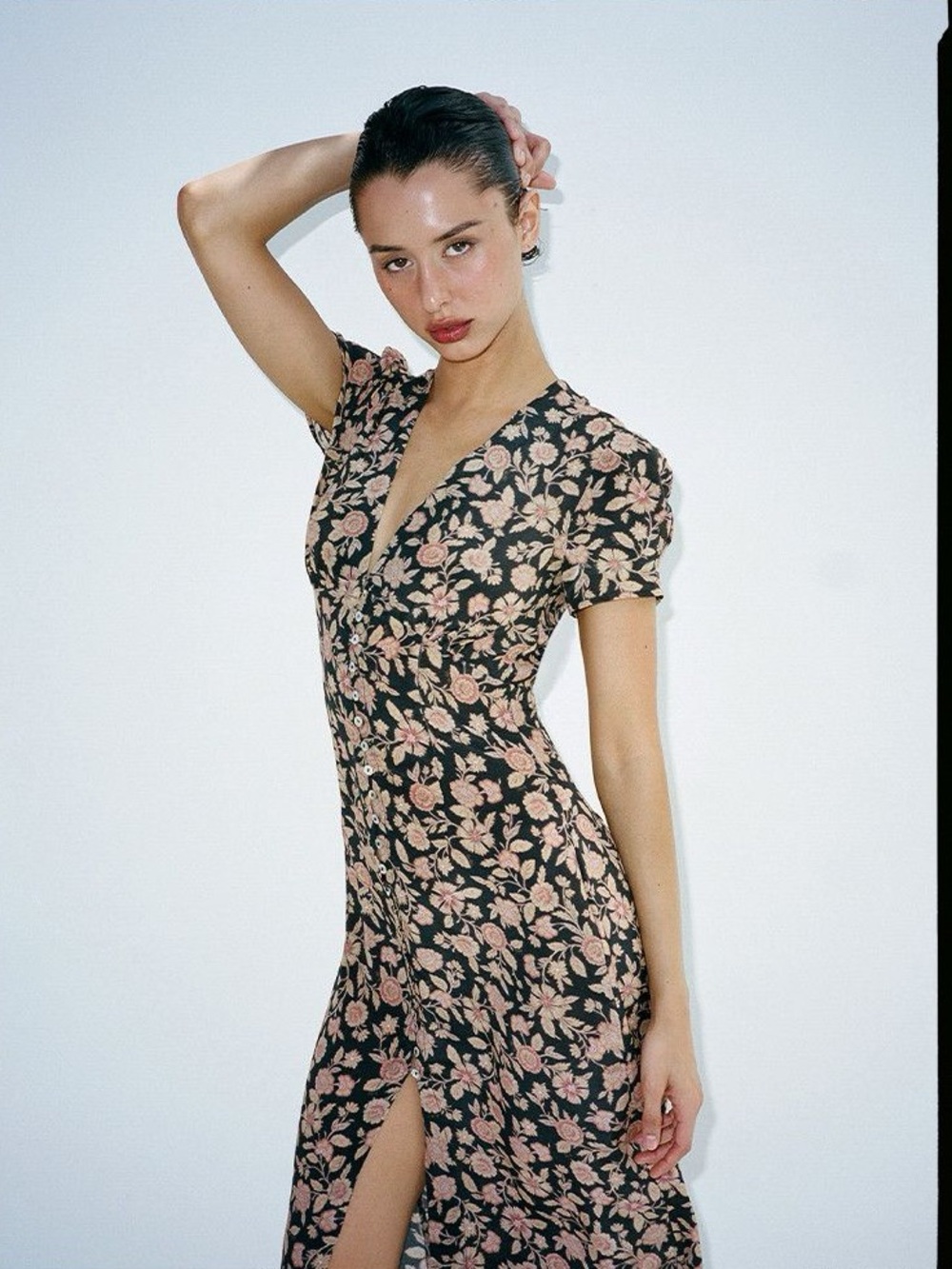 Realisation par Monica dress in fantasy size medium
In excellent condition